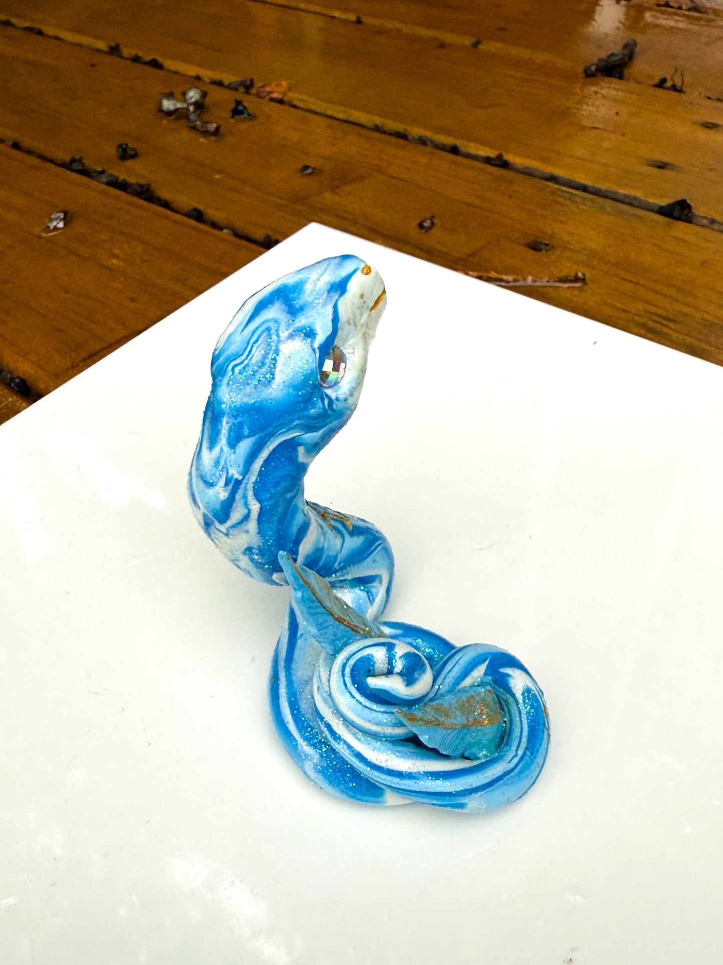 Air Element Incense Holder
